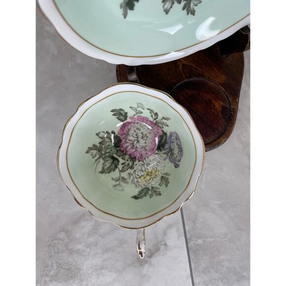 Paragon Double Warrant Teacup & Saucer Chrysanthemum Mums Mint Green A1591 - Picture 10 of 13